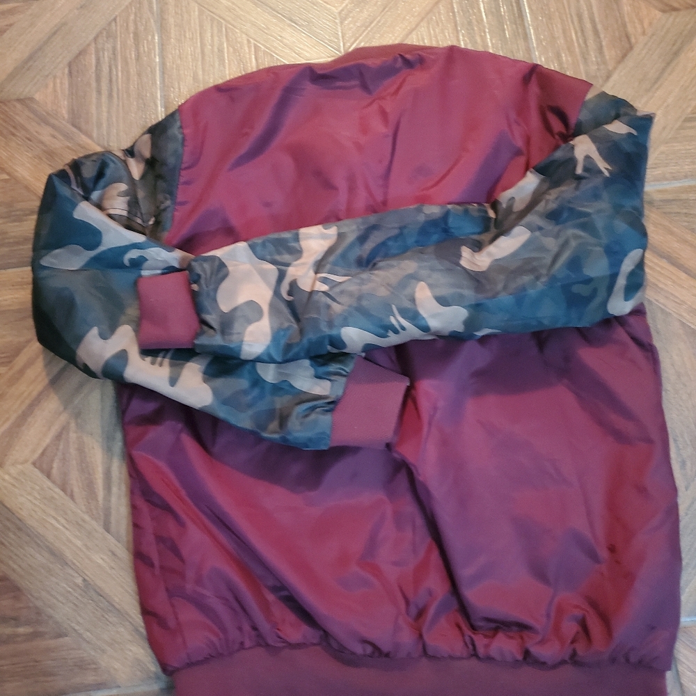 Men's Reversible Jacket - Picture 2 of 2